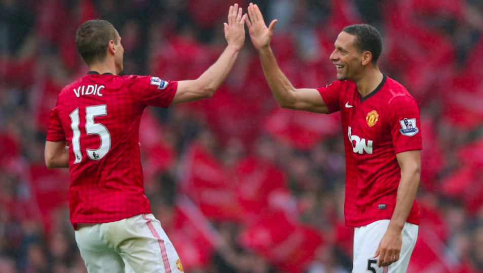 走上球场重 走上球场重